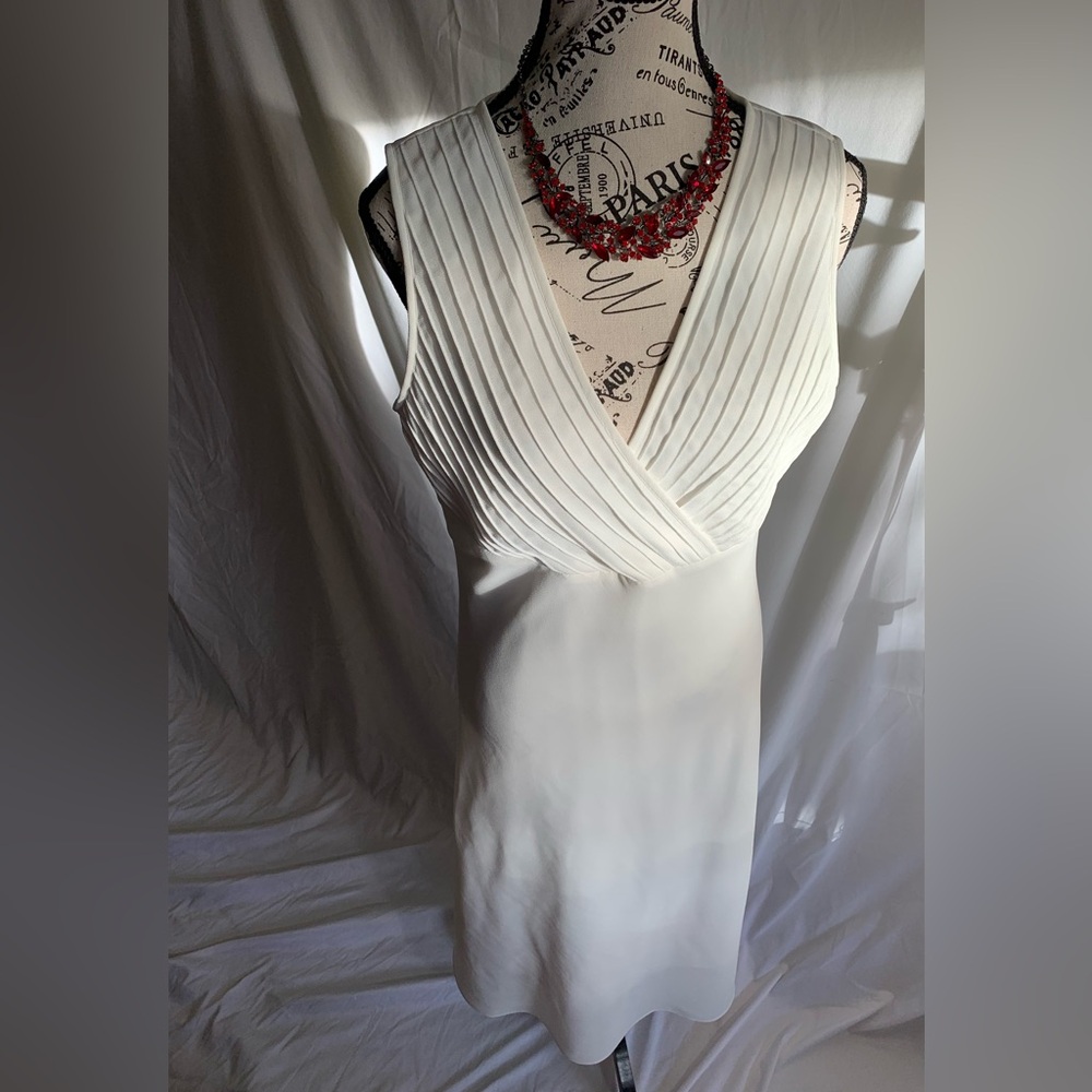 Cream Sleeveless V-Neck Sheath Dress for Weddings